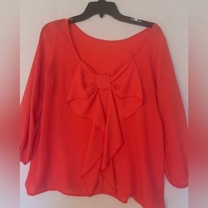 Cute coral top!